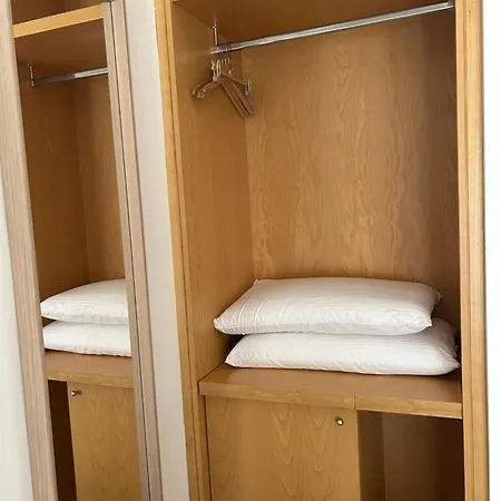 Tuile 34 Bed & Breakfast 2*
