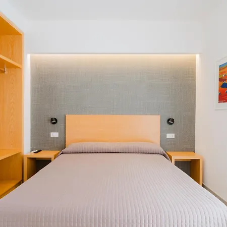 Tuile34 - Salento Selection ليتشي