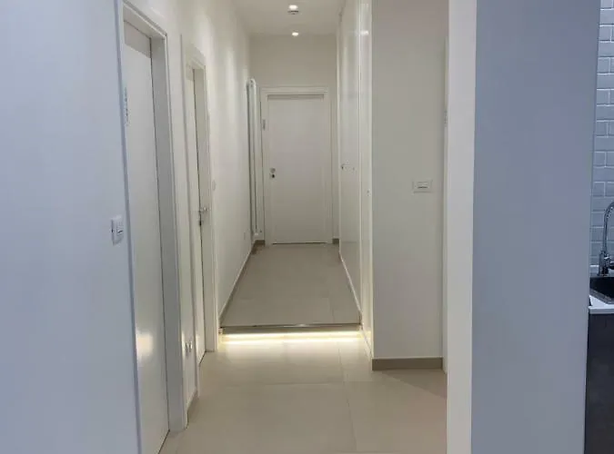 לינה וארוחת בוקר Tuile34 - Salento Selection לצ'ה